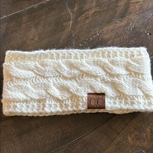 CC knit headband